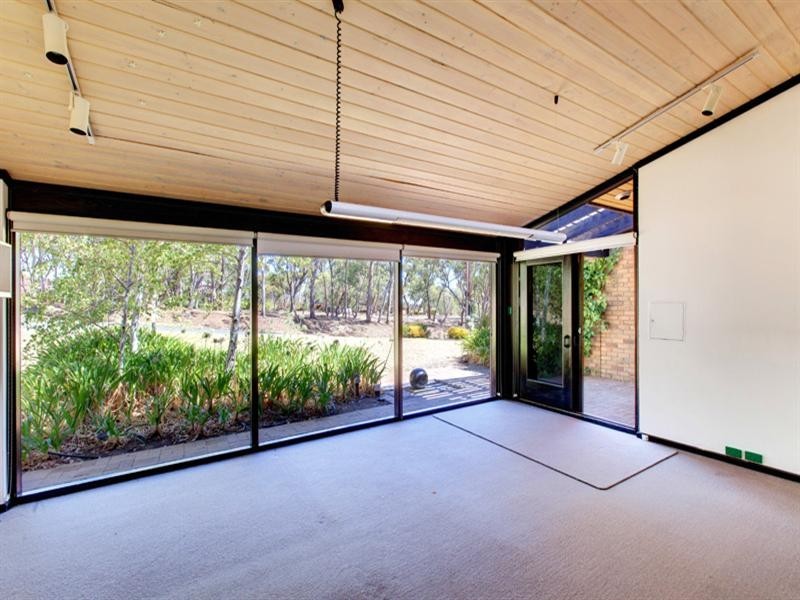 138 Gloucester Avenue, Belair SA 5052