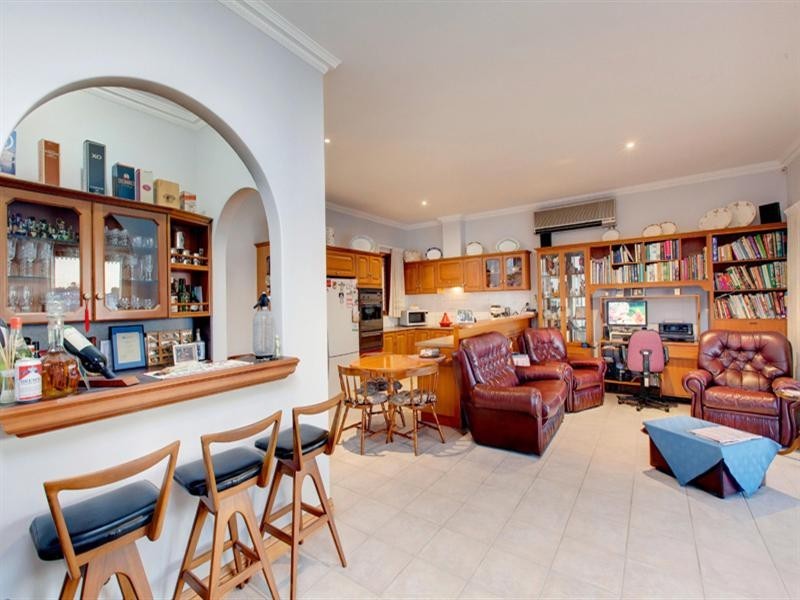 9 Siesta Court, West Lakes SA 5021