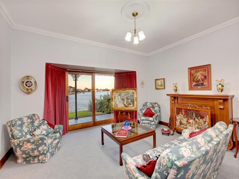 9 Siesta Court, West Lakes SA 5021