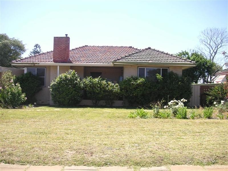 14 Adelphi Street, Bayswater WA 6053