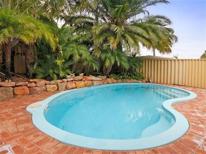 14 Highview Rise, Ballajura WA 6066