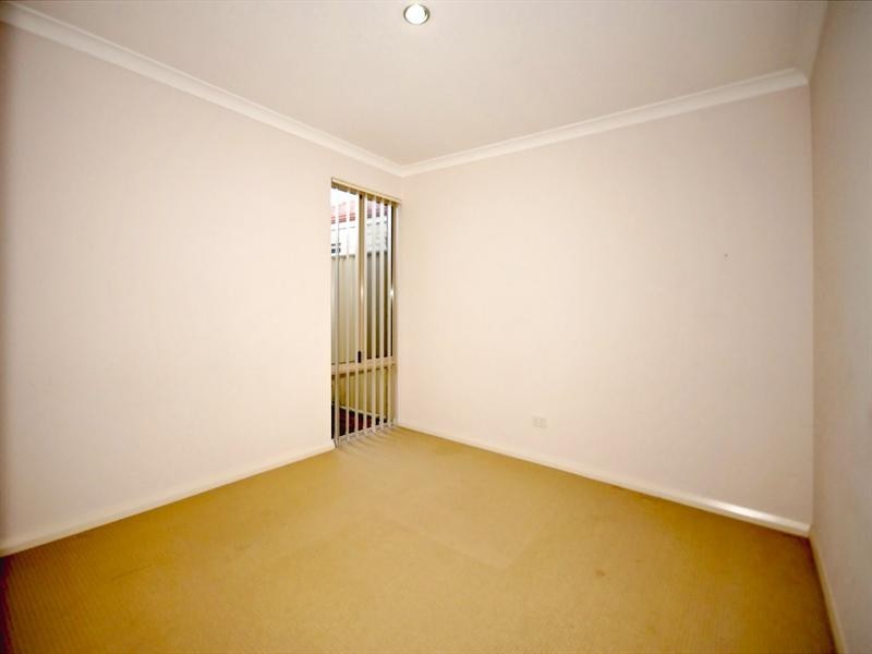 41c Redcliffe Avenue, Balga WA 6061