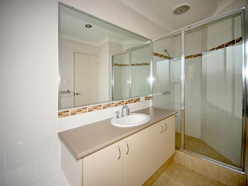 41c Redcliffe Avenue, Balga WA 6061