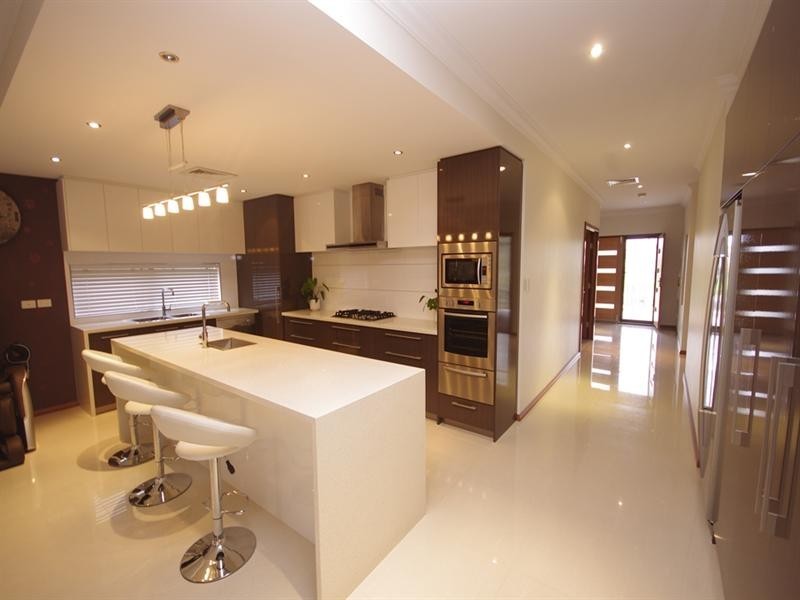 477 Kingsway, Landsdale WA 6065