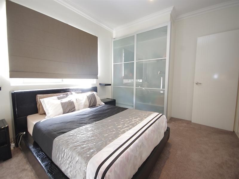 477 Kingsway, Landsdale WA 6065