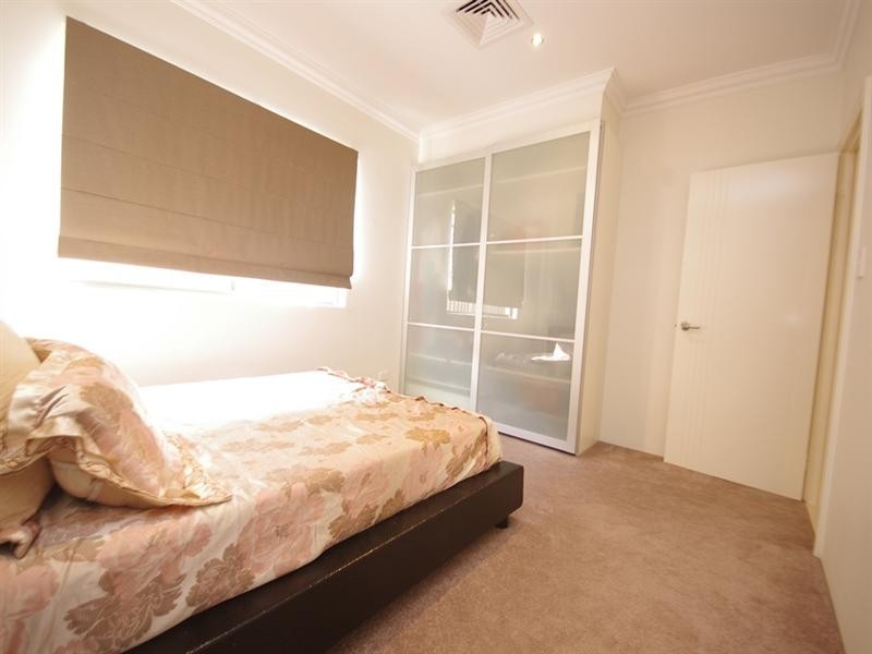 477 Kingsway, Landsdale WA 6065