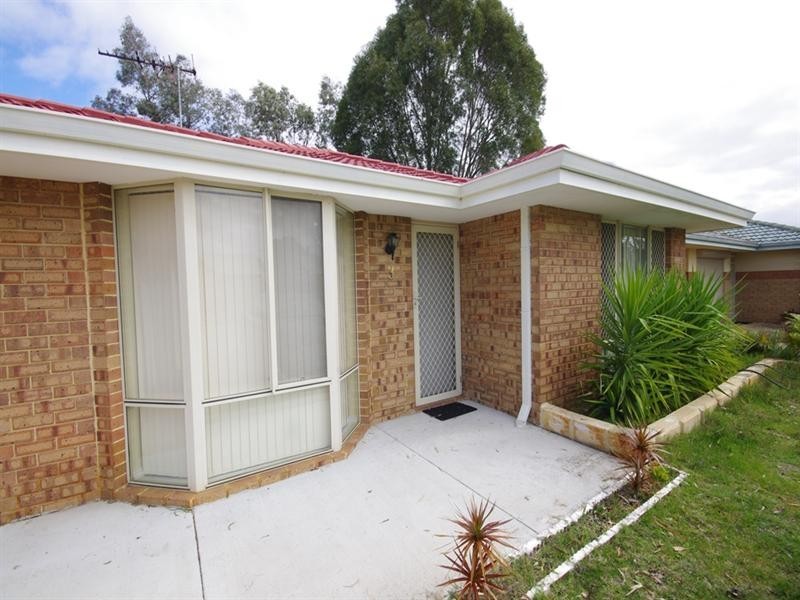 3 Rainier Close, Ballajura WA 6066