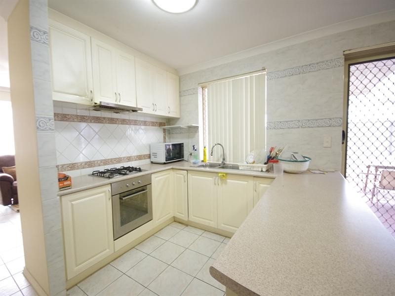 3 Rainier Close, Ballajura WA 6066