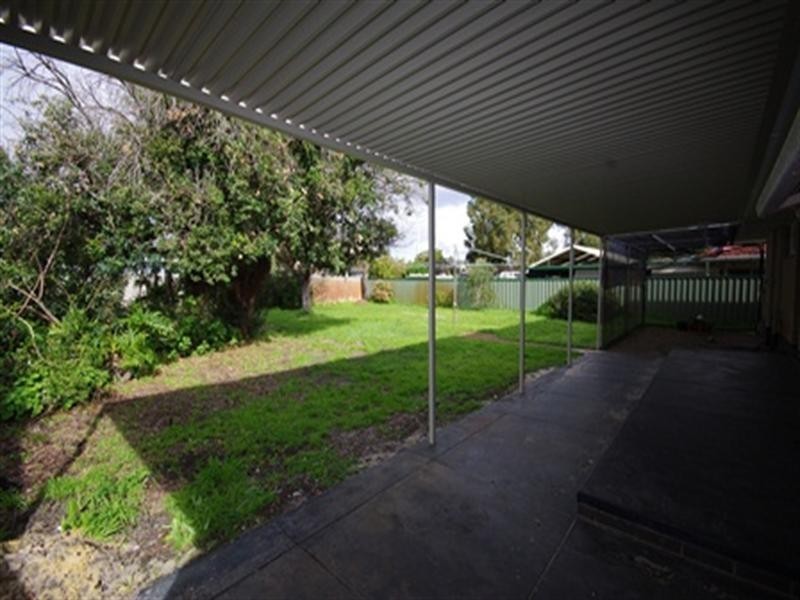 159 Howes Crescent, Dianella WA 6059