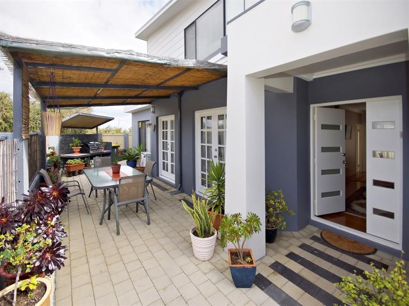 1 Playden Way, Balga WA 6061