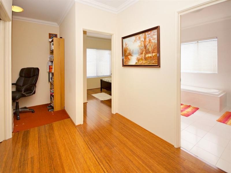 1 Playden Way, Balga WA 6061