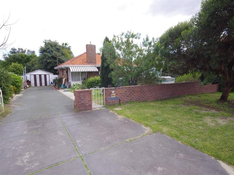 29 Halland Way, Westminster WA 6061