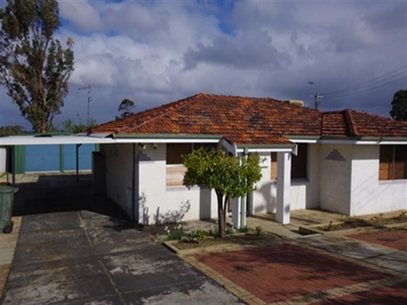 32 Meldrum Way, Koondoola WA 6064