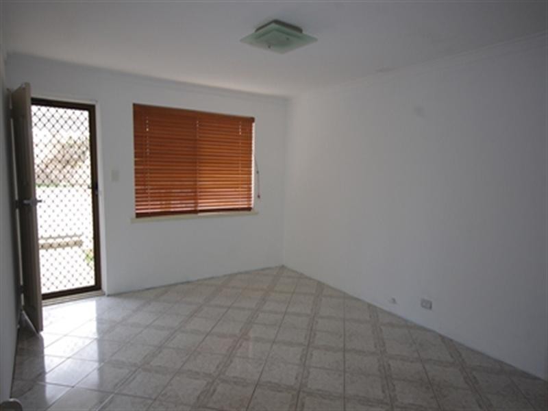 32 Meldrum Way, Koondoola WA 6064