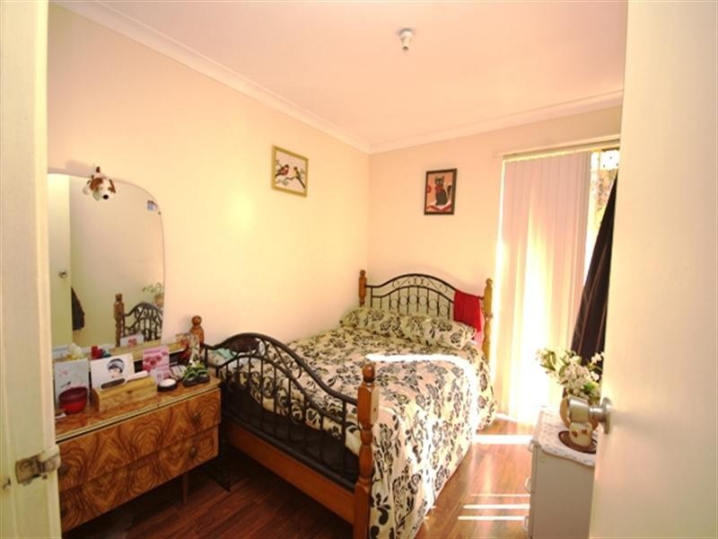 10 Palgrave Elbow, Marangaroo WA 6064