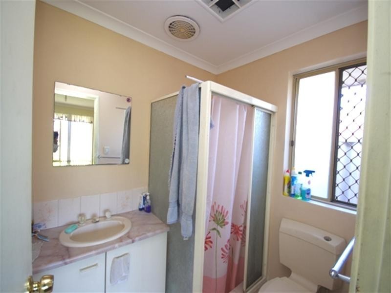 10 Palgrave Elbow, Marangaroo WA 6064