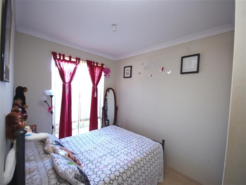 10 Palgrave Elbow, Marangaroo WA 6064