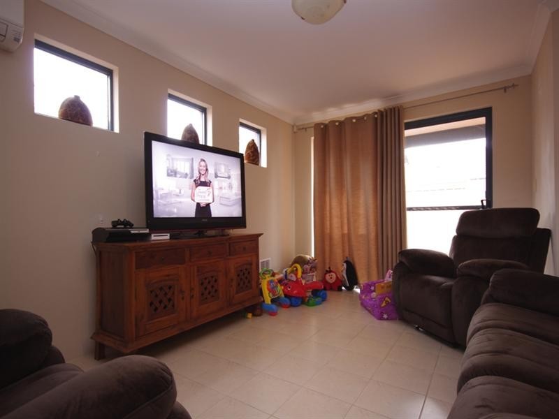 37a Eastdene Circle, Nollamara WA 6061