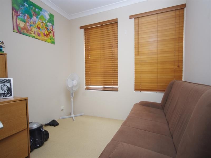 37a Eastdene Circle, Nollamara WA 6061