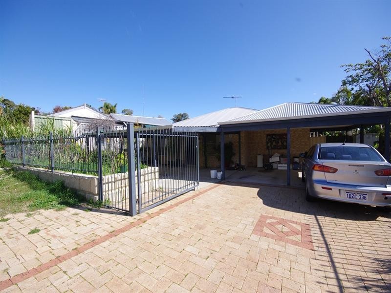 36 Amos Road, Wanneroo WA 6065