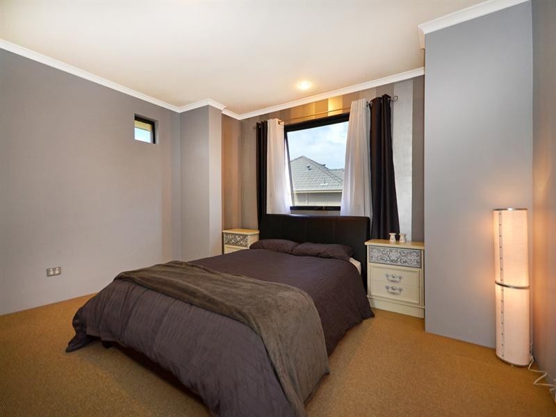 46 Hollins Bend, Madeley WA 6065