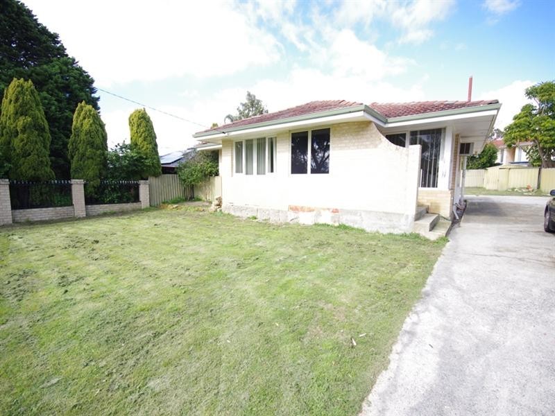 18 Shelvock Crescent, Koondoola WA 6064