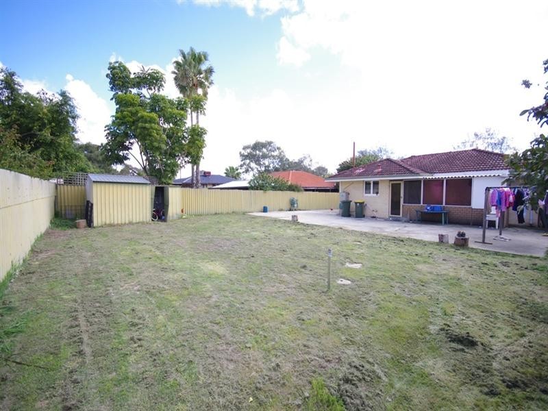 18 Shelvock Crescent, Koondoola WA 6064