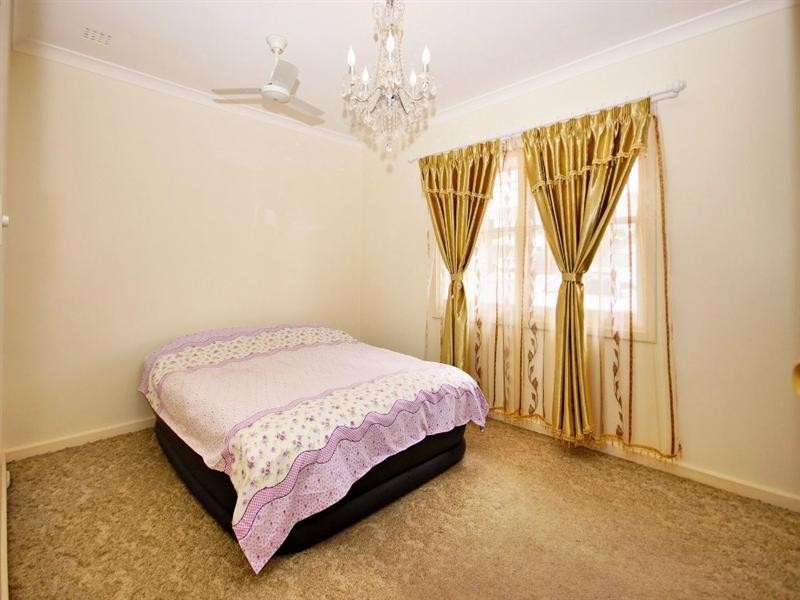 36 Loughton Way, Balga WA 6061