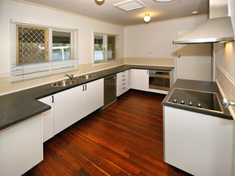 22 Markham Way, Balga WA 6061