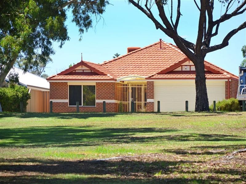 73 Rochester Circle, Balga WA 6061