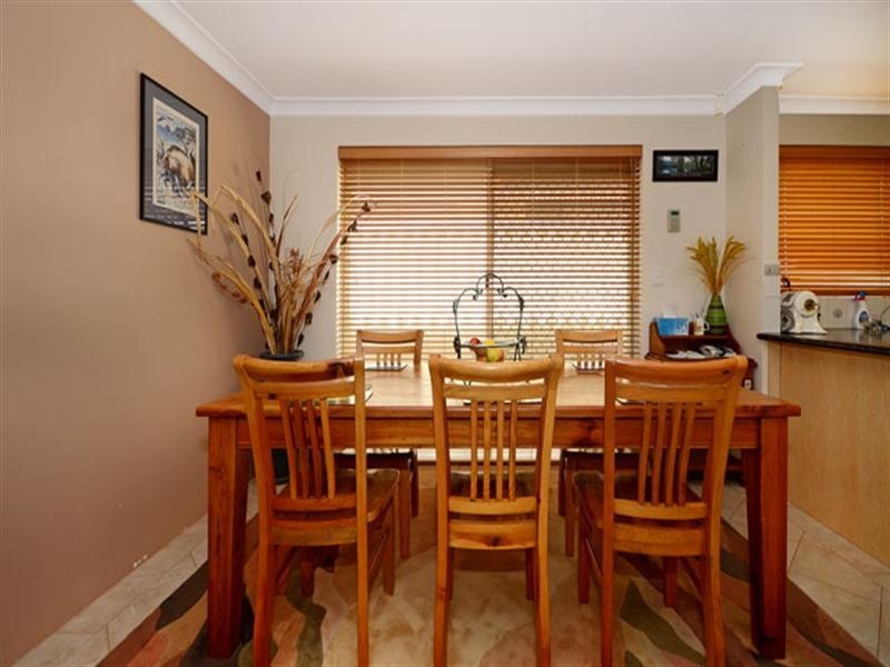 73 Rochester Circle, Balga WA 6061