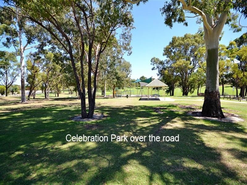 73 Rochester Circle, Balga WA 6061