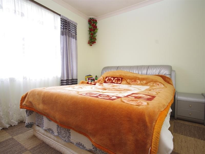 2 Ferrara Way, Girrawheen WA 6064