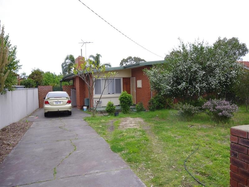 95 Finchley Crescent, Balga WA 6061