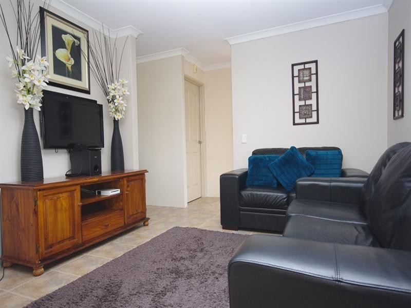 19 Valley Views Drive, Landsdale WA 6065