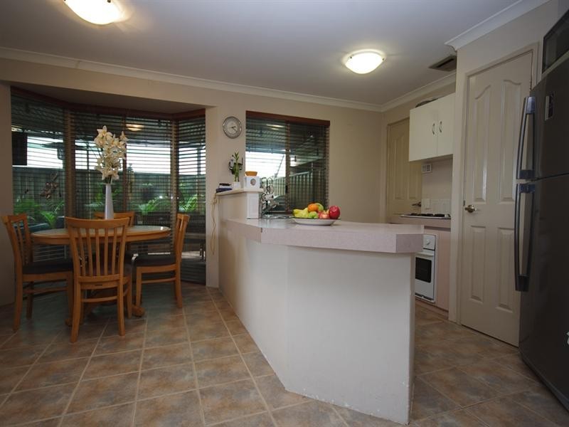 19 Valley Views Drive, Landsdale WA 6065