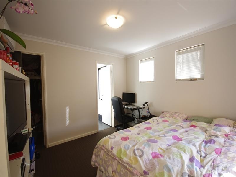 11c Ungaroo Road, Westminster WA 6061