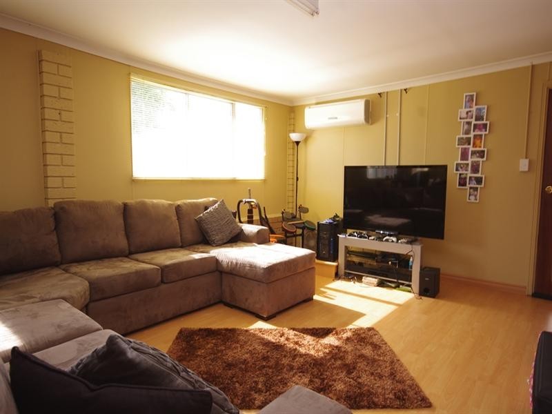 8 Indigo Close, Mirrabooka WA 6061