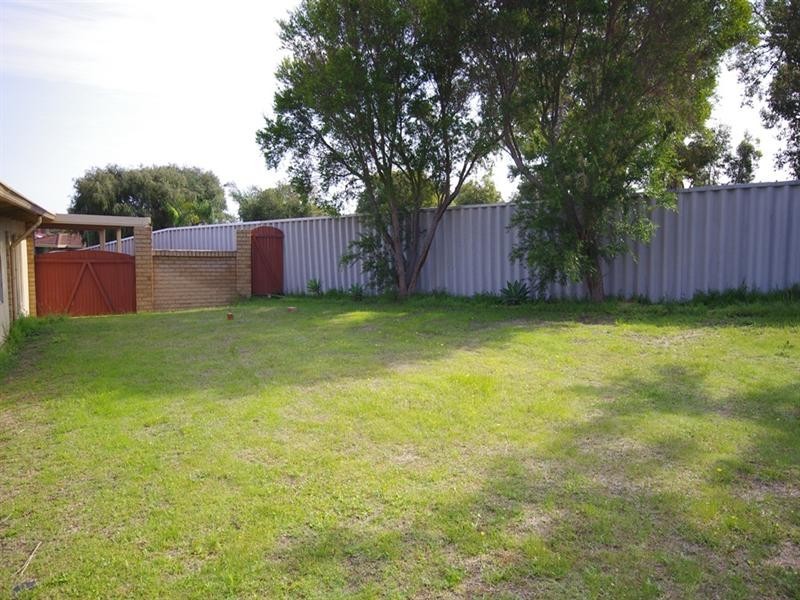 8 Indigo Close, Mirrabooka WA 6061