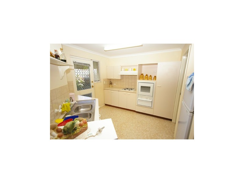 8/6 Fragrant Garden, Mirrabooka WA 6061