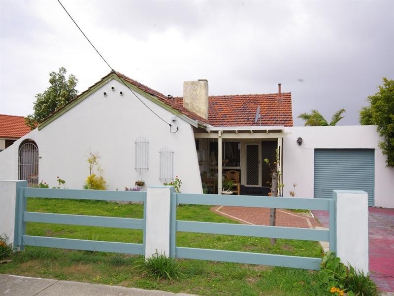 12 Quadea Road, Nollamara WA 6061