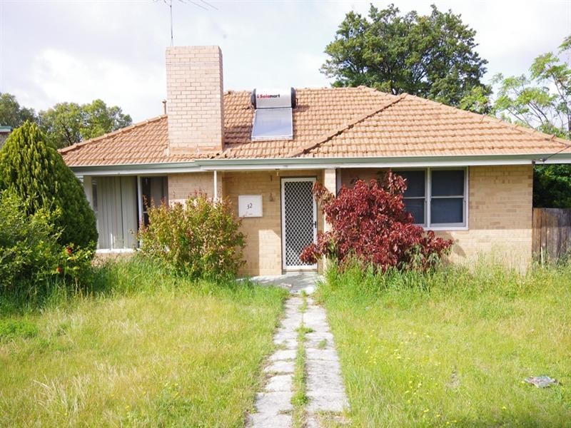 32 Camberwell Road, Balga WA 6061
