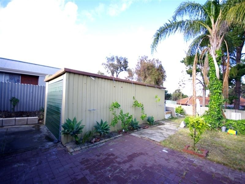 5 Meredith Way, Koondoola WA 6064