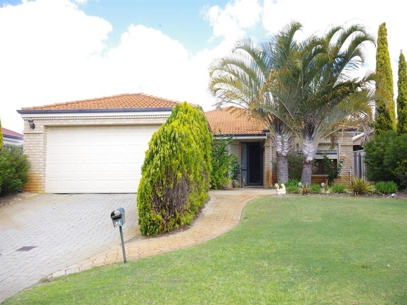 7 Sabine Grove, Alexander Heights WA 6064