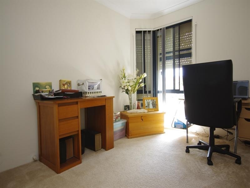 7 Sabine Grove, Alexander Heights WA 6064