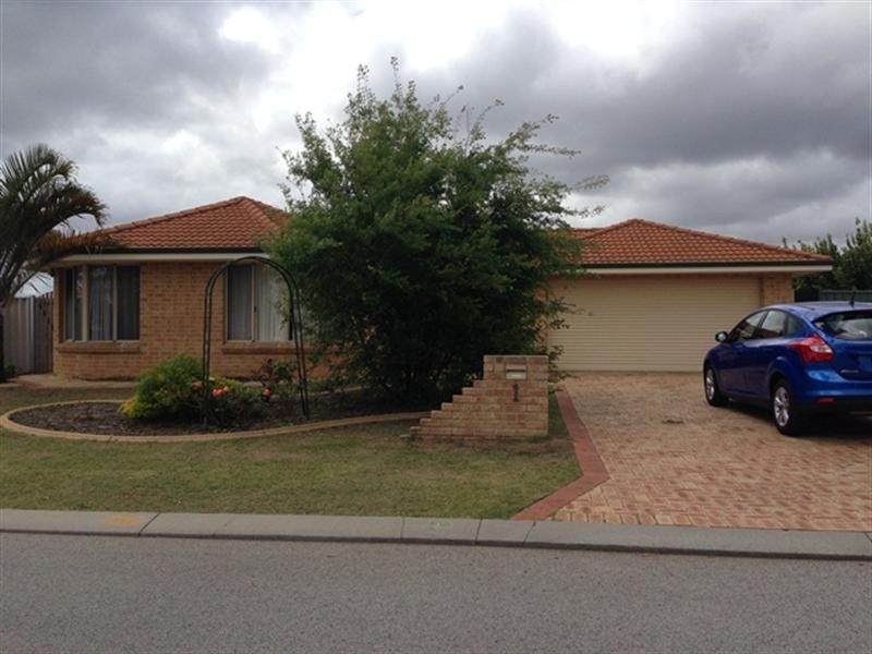 1 Cootha Court, Ballajura WA 6066