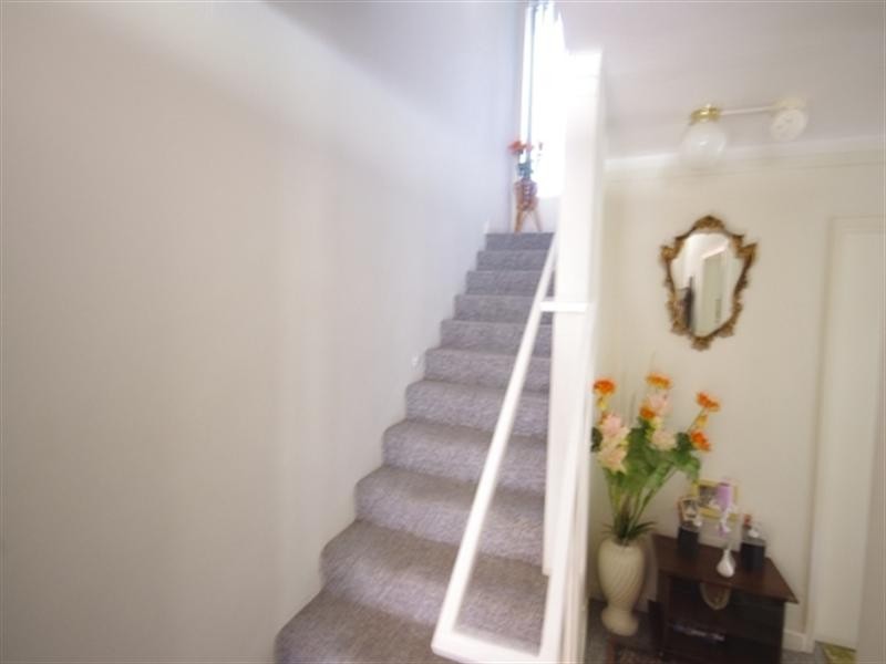 4b Casserley Avenue, Girrawheen WA 6064