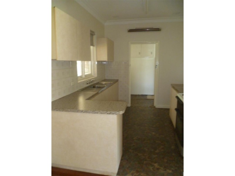 48 Howes Crescent, Dianella WA 6059