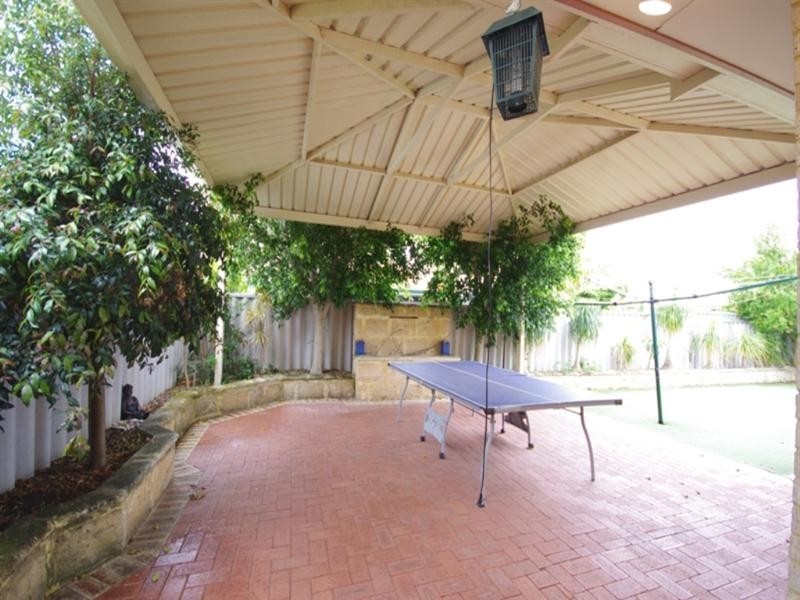 23 Guadalupe Drive, Ballajura WA 6066