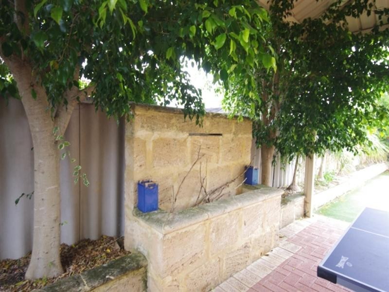 23 Guadalupe Drive, Ballajura WA 6066